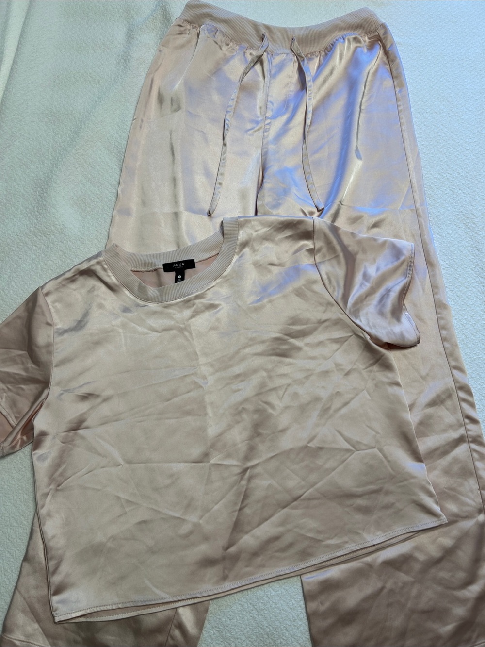 Aqua Women’s Satin Pajama Set in Blush